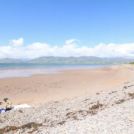 Holiday home Knockbrack *