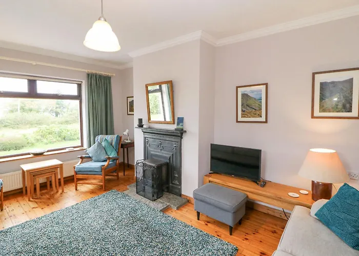 Holiday home Knockbrack